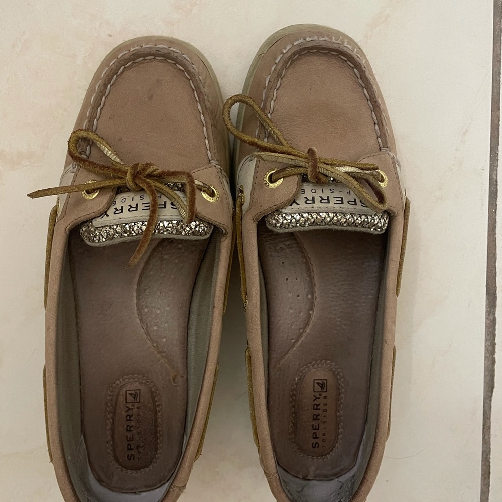 Sperrys women
